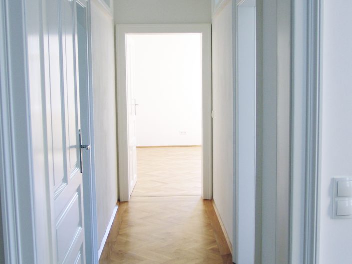 Sanierung Altbauwohnung – Zwischengang