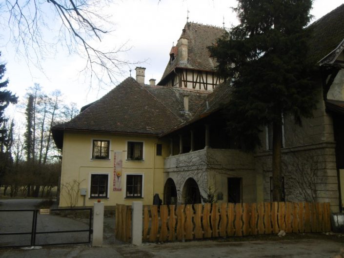 Umbau Waldorfschule Schönau – Frontalansicht