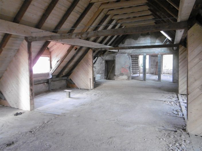 Umbau Waldorfschule Schönau – Innenausbau des Dachstuhls Gesamtansicht